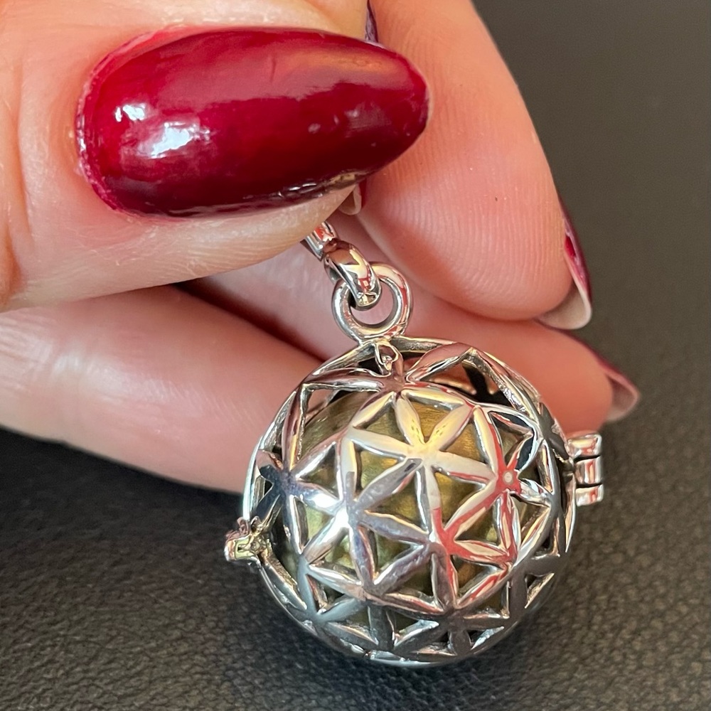 Silver harmony ball. Perfect for the expectant mother. ❤️